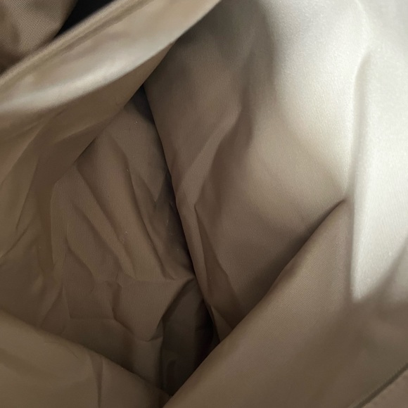 Gently used beautiful white Coach Leather extra large weekender bag - Picture 4 of 6